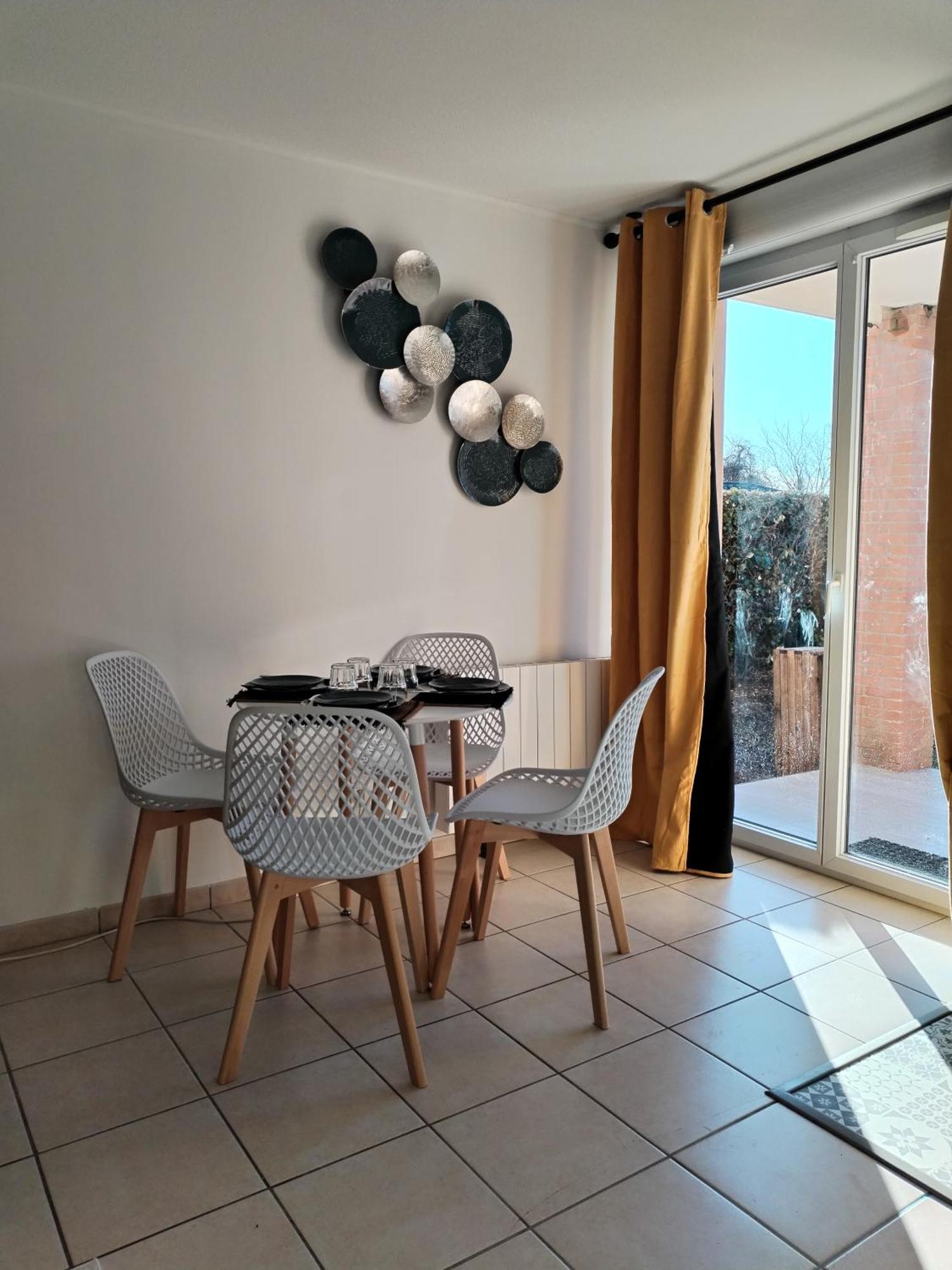 T2 Spacieux Tres Bien Place Gagnac-sur-Garonne Dış mekan fotoğraf